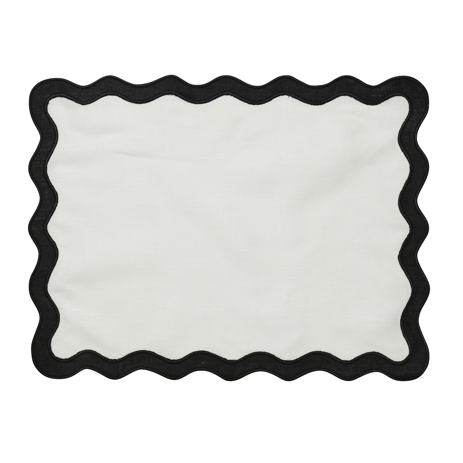 Black Scalloped Edge Placemat Set of 4 In The Roundhouse