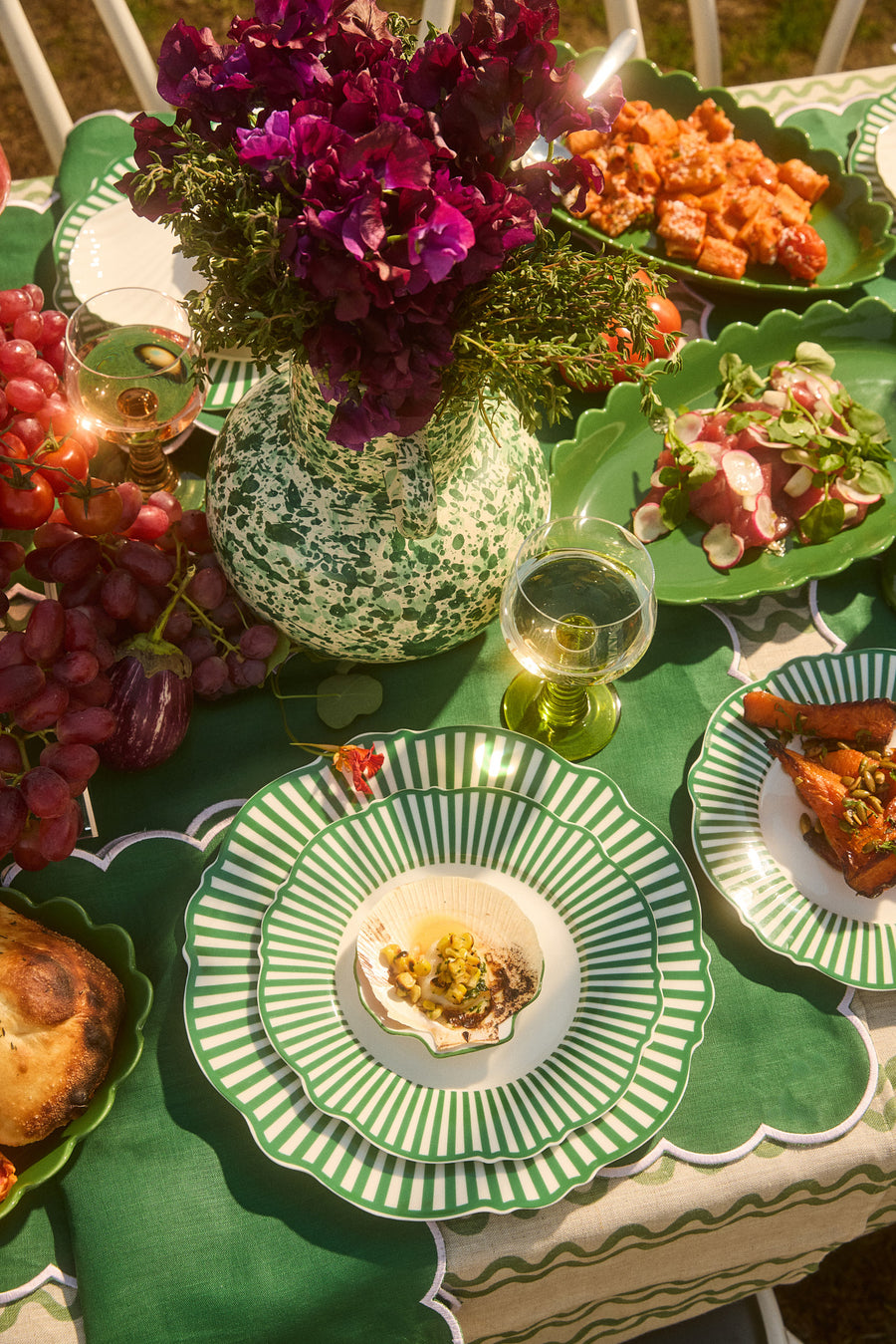 Green and Lilac Scalloped Napkin and Placemat Set - Set of 4